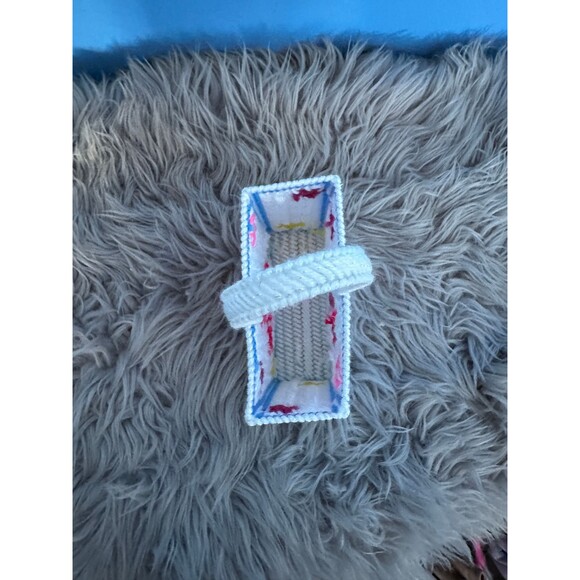 Be Mine Valentines Day Plastic Canvas Mini Tote Bag Gift Basket - Picture 4 of 4